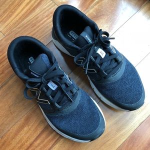 New Balance 711v2 Heathered Trainer sz 6.5 B used